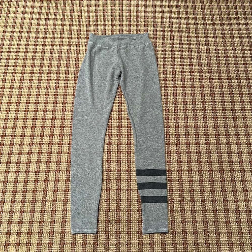 Sundry Sweatpants Leggings